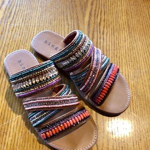 Hinge beads boho style slippers👠